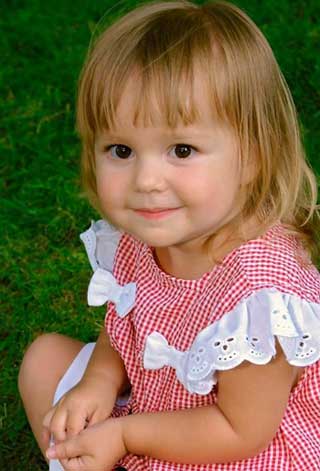  الطفل يتعلم الرقص قبل النطق