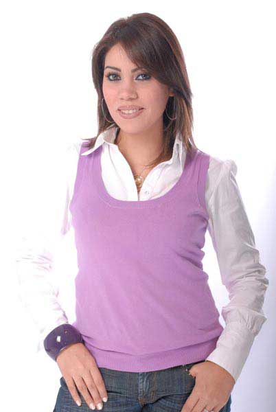 سرقة المذيعة أميرة نور تحت تهديد السلاح 