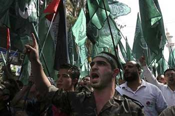 مسيرة حاشدة في غزة للتنديد بالمنطقة الامنية العازلة التي يفرضها الاحتلال  