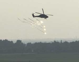 اصابة 5 فلسطينيين في غارتين إسرائيليتين على غزة 