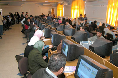 مركز التعليم الإلكتروني بالجامعة الهاشمية...دور ريادي في تحسين وتطوير العملية التعليمية 