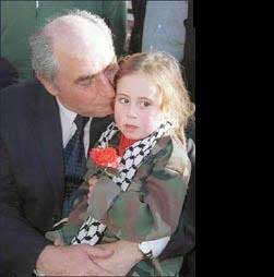 هل مات فيصل الحسيني مقتولا في فندق كويتي ؟