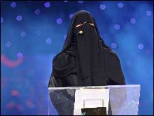 سعودية في شاعر المليون تتحدى التهديد بالقتل 