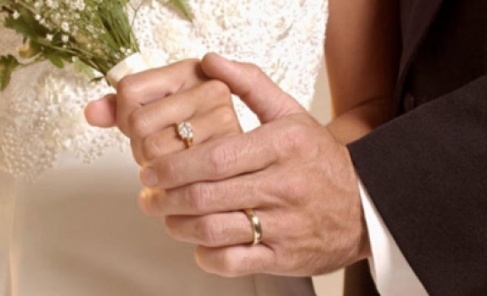 حادث يخطف حياة عروس بعد أسبوع من زواجها