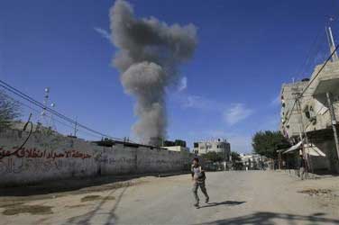 مقتل جنديين اسرائيليين واستشهاد فلسطينيين في غزة 