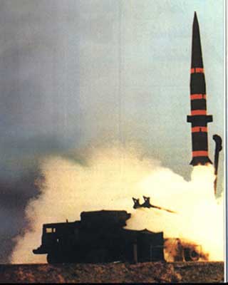 اميركا وروسيا توافقان على اتفاقية ستارت 2 للحد من انتشار الاسلحة النووية 