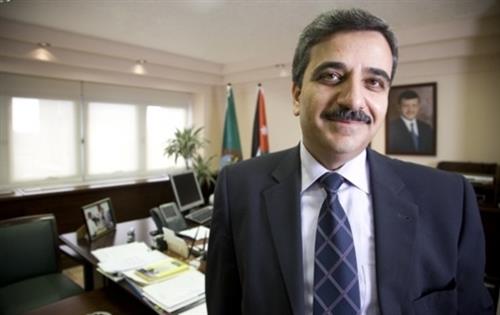 أبو حمور: الإرهاب يمزق أوصال الأمة ومطلوب رؤية عربية مشتركة أبو حمور: الإرهاب يمزق أوصال الأمة ومطلوب رؤية عربية مشتركة