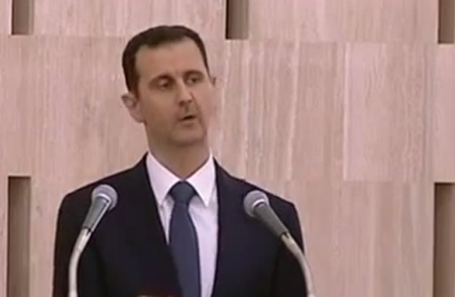 الأسد : الحل العسكري متزامن مع الحل السياسي ( فيديو ) الأسد : الحل العسكري متزامن مع الحل السياسي ( فيديو )