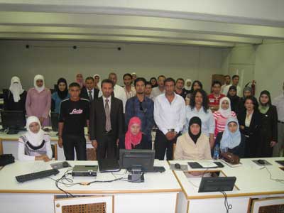 جامعة العلوم والتكنولوجيا الأردنية  تعد برنامجا متكاملا من الدورات والورش