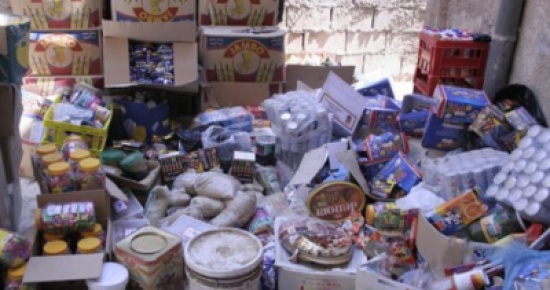 إتلاف مواد غذائية منتهية الصلاحية في معان