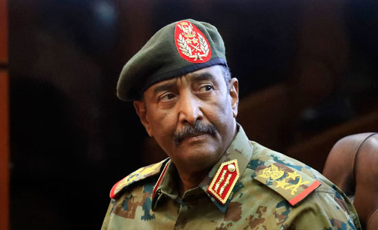 البرهان: الجيش ملتزم بالنأي عن المعترك السياسي في السودان
