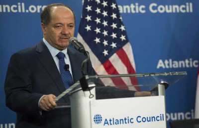 بارزاني يطالب بزيادة المساعدات الانسانية للنازحين في كردستان