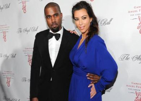 كيم كارداشيان ترفض بيع صور مولودتها مقابل 3 ملايين دولار