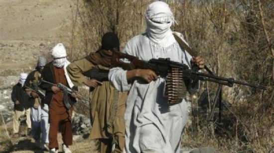 عناصر من طالبان يعدمون 8 عمال افغان متوجهين الى قاعدة اميركية عناصر من طالبان يعدمون 8 عمال افغان متوجهين الى قاعدة اميركية