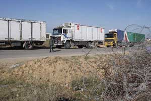 السماح بدخول الواردات الى قطاع غزة