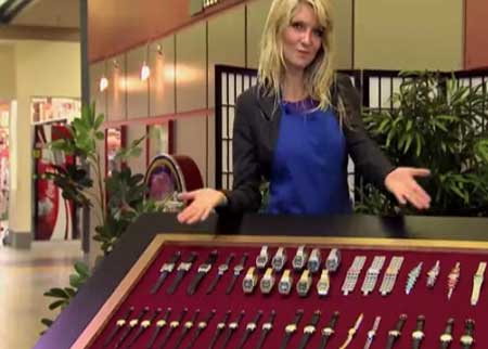 بائعة الساعات