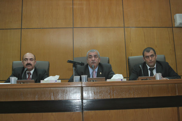 د. حمدان : التطوع يعزز القيم والحوافز الدينية والأخلاقية والإجتماعية 