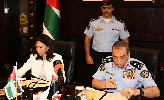 مذكرة تفاهم بين الأمن العام ومؤسسة ولي العهد مذكرة تفاهم بين الأمن العام ومؤسسة ولي العهد
