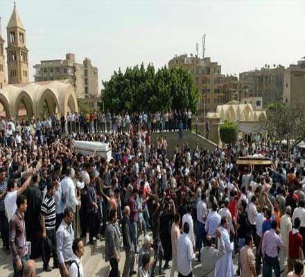 مصر: لا متهمين بأحداث الكاتدرائية والقتيل "ماسح أحذية" مصر: لا متهمين بأحداث الكاتدرائية والقتيل "ماسح أحذية"