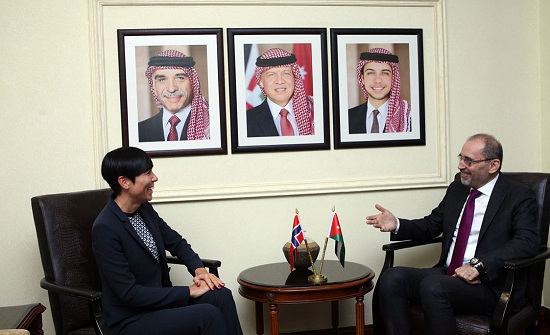 الصفدي يبحث ونظيرته النرويجية اوضاع الاونروا والحرب في سوريا الصفدي يبحث ونظيرته النرويجية اوضاع الاونروا والحرب في سوريا