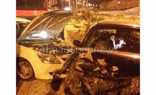 بالصور – حادث تصادم على طريق اربد عمان بالصور – حادث تصادم على طريق اربد عمان