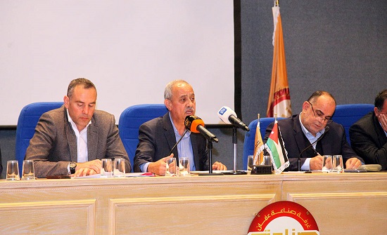 صناعة عمان تنتقد تعديلات ضريبة الدخل صناعة عمان تنتقد تعديلات ضريبة الدخل