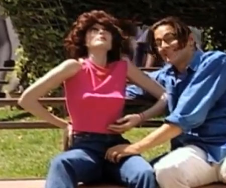 رجل غريب الأطوار