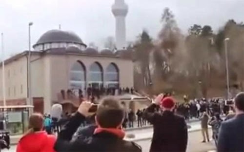 رفع الأذان لأول مرة في مملكة السويد