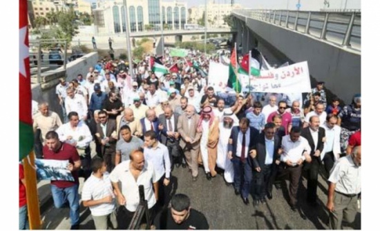 صور : مسيرة في عمان ضد اتفاقية الغاز مع إسرائيل