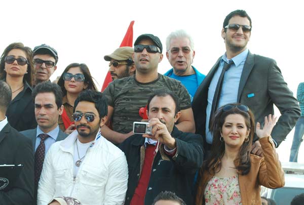 زين عوض تغني لليتيم في مصر 