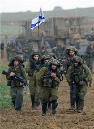 اسرائيل تسحب جيشها المحتل من محيط بلدة العباسية اللبنانية 