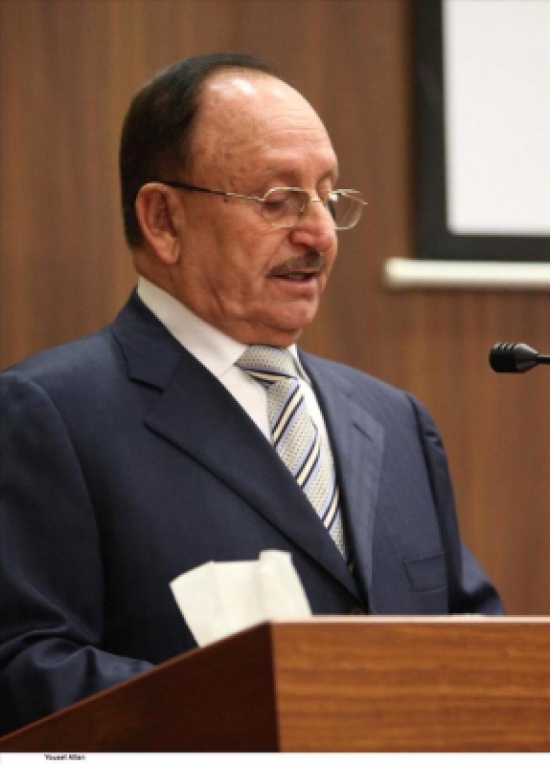 الفريق الركن فاضل علي فهيد يحاضر في جامعة إربد الأهلية حول معركة الكرامة الخالدة