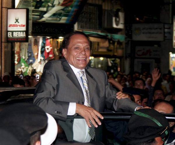 الزعيم عادل الامام يحول "فرقة ناجي عطا الله" من فيلم إلى مسلسل تلفزيوني 