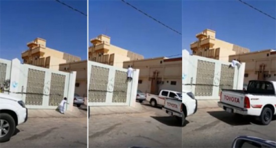 شاهد.. طالب ابتدائي يهرب من مدرسته عبر السور