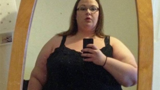 بالصور: أنفقت 25 ألف دولار لتخسر 127 كلغ... فكيف أصبحت؟