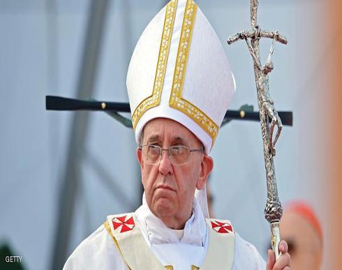 بالصور: البابا يصل الى الاردن