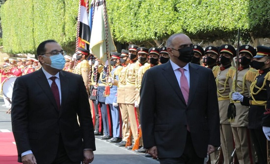 الخصاونة يبدأ زيارته إلى مصر الخصاونة يبدأ زيارته إلى مصر