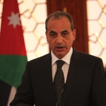 وزير الاشغال يتفقد مشاريع الوزارة المنفذة في العقبة وزير الاشغال يتفقد مشاريع الوزارة المنفذة في العقبة