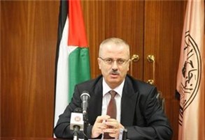 رئيس الوزراء الفلسطيني يعود عن استقالته رئيس الوزراء الفلسطيني يعود عن استقالته