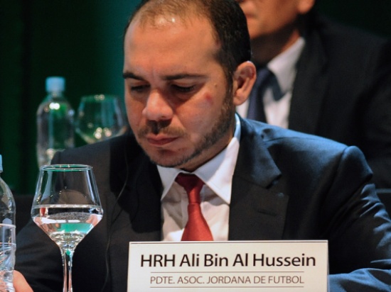 الأمير علي يهاجم الفيفا بسبب اتحادي كونميبول والكونكاف الأمير علي يهاجم الفيفا بسبب اتحادي كونميبول والكونكاف