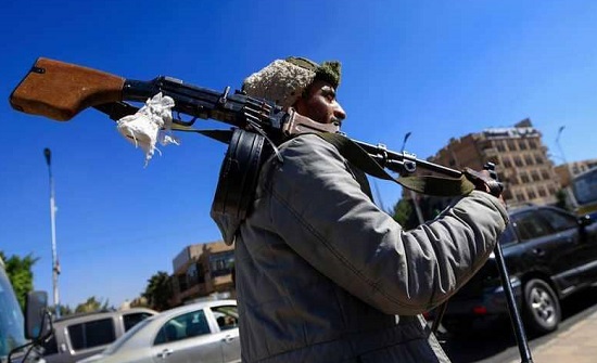 خروق الحوثي مستمرة.. ونقل سجناء من الحديدة لصنعاء