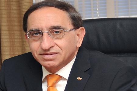 وزير التعليم العالي يفتتح فعاليات اليوم العلمي 12لكلية الهندسة