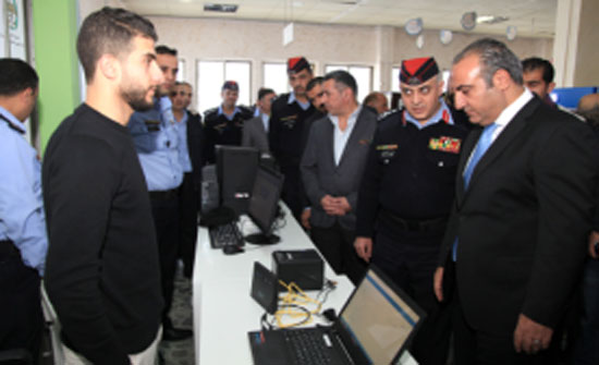 الامانة:  إفتتاح محطة الكترونية في مبنى إدارة ترخيص المركبات والسواقين