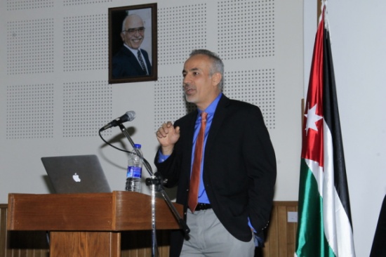 فيلادلفيا تقيم محاضرة حول الطاقة الشمسية الذكية