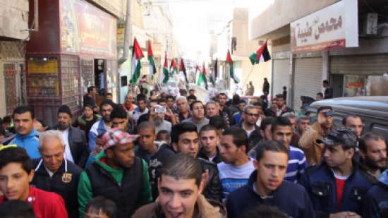 مسيرة حاشدة في مخيم البقعة لتنديد بالعدوان الاسرائيلي على المقدسات مسيرة حاشدة في مخيم البقعة لتنديد بالعدوان الاسرائيلي على المقدسات