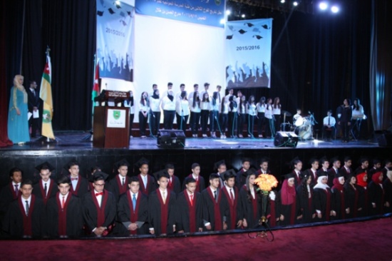 نموذجية "الأردنية" تحتفل بتخريج الفوج الثلاثين من طلبتها