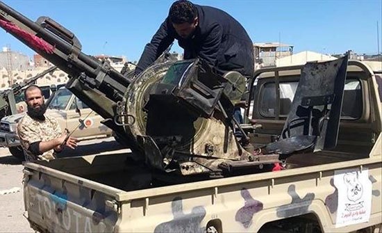 ليبيا.. حكومة الوفاق تنفي تسلمها شحنات أسلحة من تركيا ليبيا.. حكومة الوفاق تنفي تسلمها شحنات أسلحة من تركيا