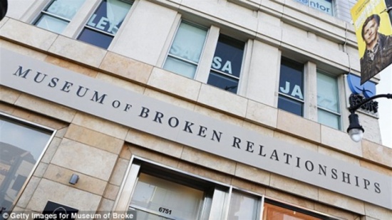 متحف للعلاقات الفاشلة في لوس أنجلوس