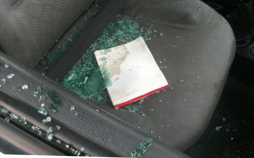 مشاجرة بين اصحاب باصات في الكرك والخسائر مادية