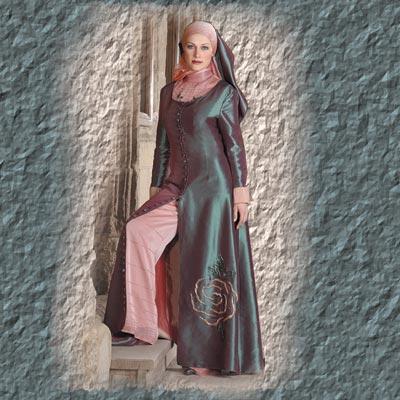 للمحجبات: ودعي سقوط الشعر مع هذه النصائح